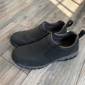 Duluth Trading Black Slip-On Men's Shoes, wide, great condition minimal wear